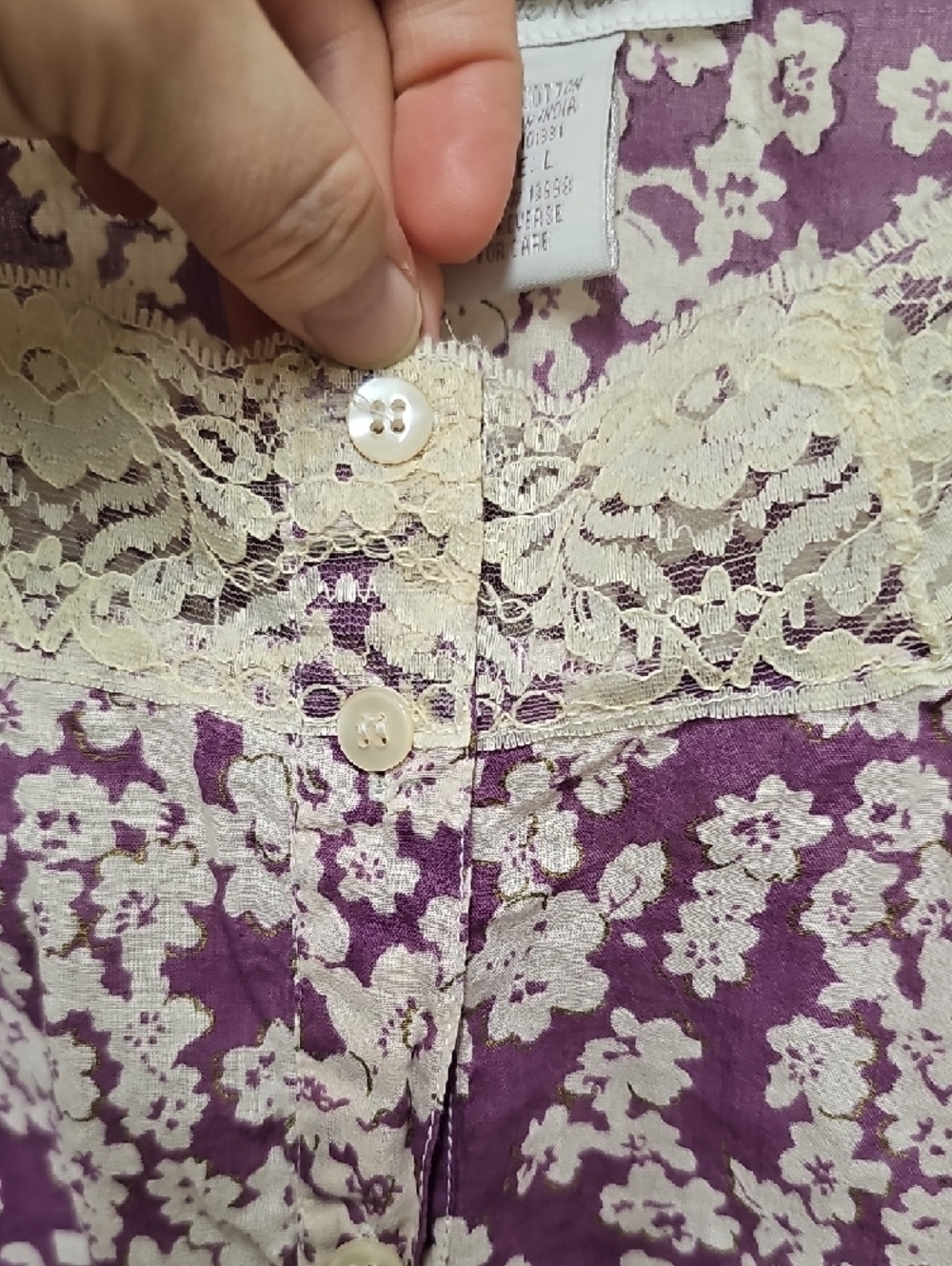 EUC Vintage Charlotte Russe Purple Floral Lace-Trim Button Front 100% Cotton - Picture 4 of 13